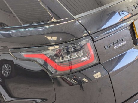 Land Rover Range Rover Sport 3.0 Range Rover Sport HSE SDV6 Auto 4WD 5dr 42