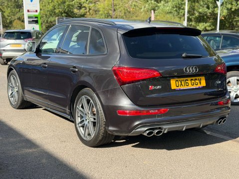 Audi SQ5 3.0 BiTDI V6 4