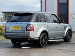 Land Rover Range Rover Sport 3.0 SD V6 HSE Black SUV 5dr Diesel Auto 4WD Euro 5 (255 bhp) 7