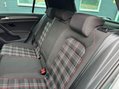 Volkswagen Golf GTI TSI DSG 37