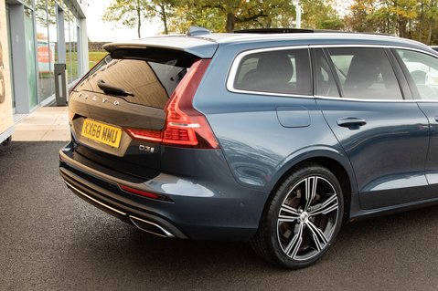 Volvo V60 D3 INSCRIPTION PRO 8