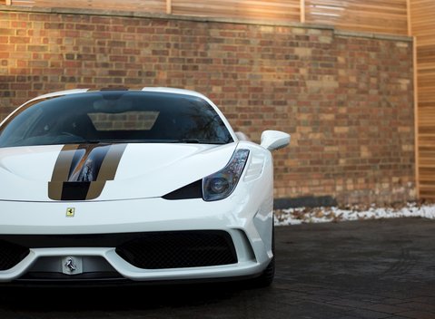 Ferrari 458 Speciale 19