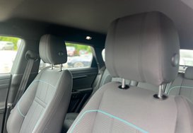 Land Rover Range Rover Evoque R-DYNAMIC 25