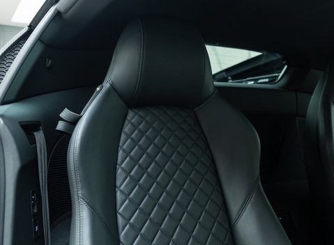 Audi R8 V10 PERFORMANCE CARBON BLACK 14