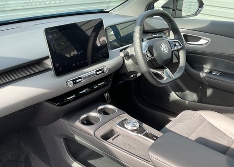 MG MG4 EV 64kWh XPOWER AWD 14