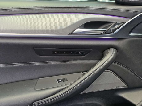 BMW M5 4.4i V8 Competition Saloon 4dr Petrol Steptronic xDrive Euro 6 (s/s) (625 p 33