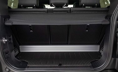 Land Rover Defender V8 CARPATHIAN EDITION 26