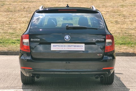Skoda Superb LAURIN AND KLEMENT V6 DSG 6