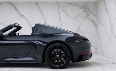 Porsche 911 Targa 4S (992) 31