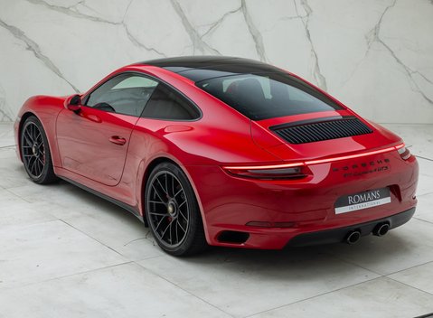 Porsche 911 Carrera 4 GTS (991.2) 12