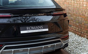Lamborghini Urus 31