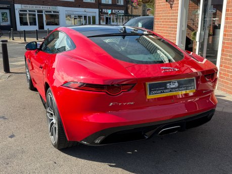 Jaguar F-Type I4 R-DYNAMIC 18