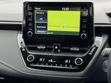 Toyota Corolla 1.8 VVT-h Design Touring Sports CVT Euro 6 (s/s) 5dr 14