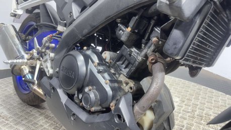 Yamaha MT-125 MT 125 2014 RUNNING PROJECT BIKE SPARES OR REPAIR 125CC 26