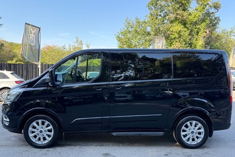 Ford Tourneo Custom 310 TITANIUM L1 - WAV - WHEELCHAIR ACCESSIBLE - LOW MILEAGE - NEW CLUTCH 2