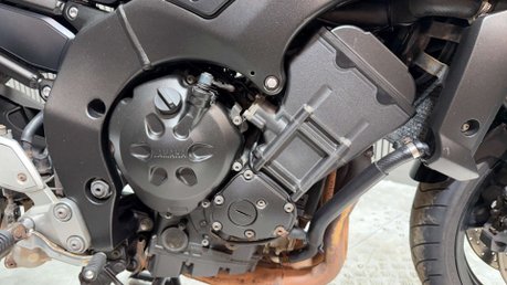 Yamaha FZ1 FAZER 2008 38K GOOD RUNNING PROJECT BIKE SPARES OR REPAIR 16