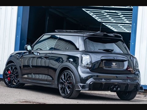 Mini Hatch 2.0 John Cooper Works Auto 3dr 31
