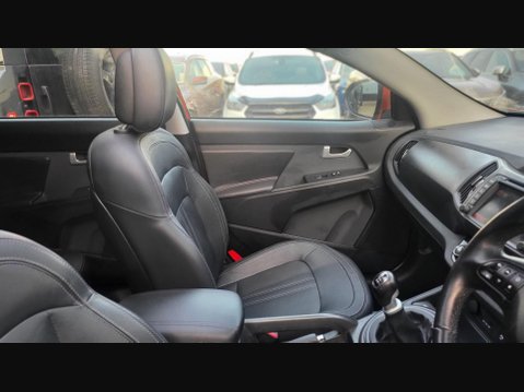 Kia Sportage CRDI 3 SAT NAV 18