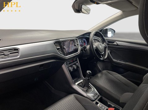 Volkswagen T-Roc 1.5 TSI EVO Active SUV 5dr Petrol Manual Euro 6 (s/s) (150 ps) 15