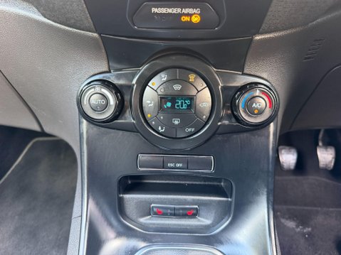 Ford Fiesta 1.6T EcoBoost ST-3 Hatchback 3dr Petrol Manual Euro 5 (s/s) (182 ps) 58