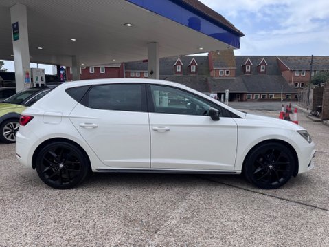 SEAT Leon TSI FR TECHNOLOGY 5