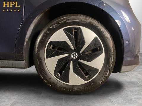 Volkswagen Id. Buzz Pro 77kWh Life MPV 5dr Electric Auto (204 ps) Air Con - Bluetooth 10