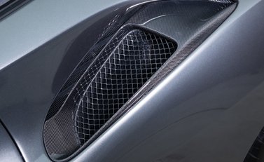 Ferrari 488 Pista 36