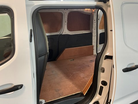 Citroen Berlingo 1.5 BlueHDi 1000 Enterprise M Pro SWB Euro 6 (s/s) 5dr 8
