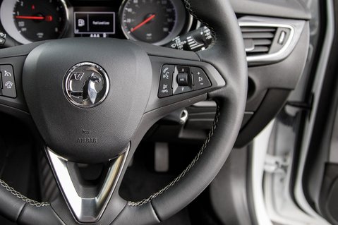 Vauxhall Astra SRI NAV S/S 20
