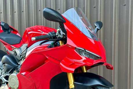 Ducati Panigale V4 1.1 Panigale V4 S 33