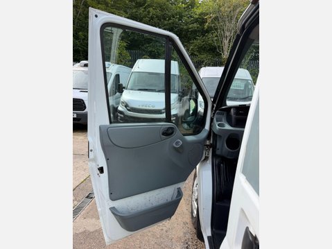 Ford Transit 2.2 TDCi 260 Panel Van 5dr Diesel Manual FWD L1 H1 (194 g/km, 138 bhp) 27