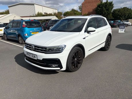 Volkswagen Tiguan 2.0 Tiguan R-Line TDI BlueMotion Technology Semi-Auto 5dr 5