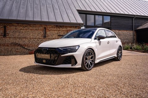 Audi RS3 2.5 TFSI Carbon Vorsprung Sportback S Tronic quattro Euro 6 (s/s) 5dr 1