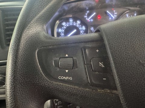 Vauxhall Vivaro 1.5 Vivaro 2900 Sportive S/S 15