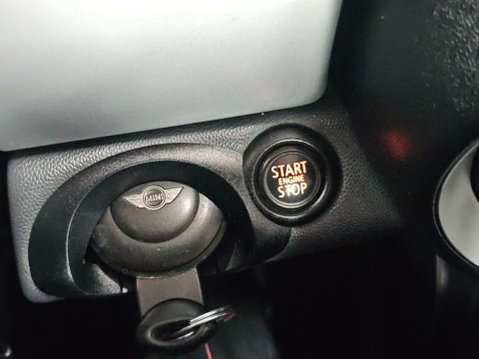 Mini Hatch 1.6 Cooper 3dr 50