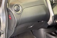 Nissan Note 1.6 16V Acenta Hatchback 5dr Petrol Auto Euro 4 (110 ps) 53