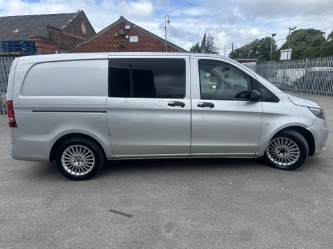 Mercedes-Benz Vito 119 CREW PREMIUM L2 6 SEAT NO VAT AUTOMATIC 5