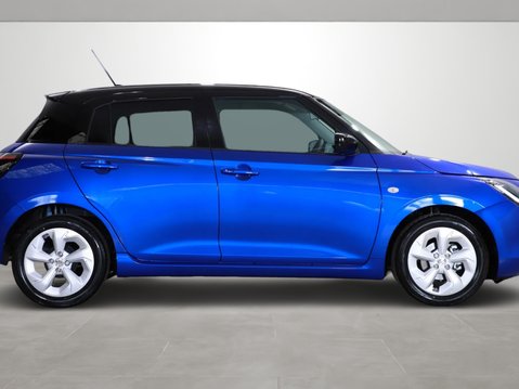Suzuki Swift 1.2 Mild Hybrid Motion 5dr CVT 9