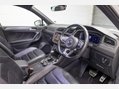 Volkswagen Tiguan 2.0 TDI R-Line Tech DSG 4Motion Euro 6 (s/s) 5dr 12