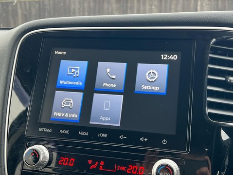 Mitsubishi Outlander PHEV DESIGN 19