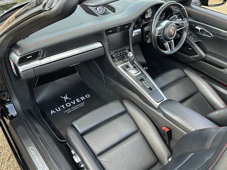 Porsche 911 C2S CONVERTIBLE 42