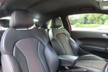 Audi S1 2.0 TFSI quattro Euro 6 (s/s) 3dr 8