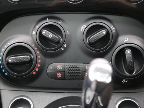 Fiat 500 1.2 Lounge Dualogic Euro 6 (s/s) 3dr 17