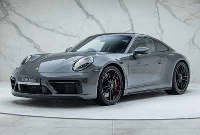 Porsche 911 Carrera GTS (992)