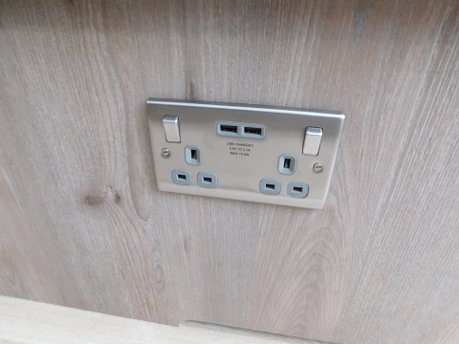 Dormobile Renaissance LUXURY 4 BERTH CAMPERVAN PEUGEOT BOXER CHASSIS 30