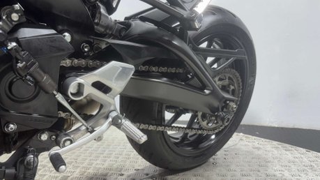 Yamaha MT-09 ABS 2020 ONLY 8K 2 OWNER AKRAPOVIC QUICKSHIFTER FSH 900CC NAKED 32