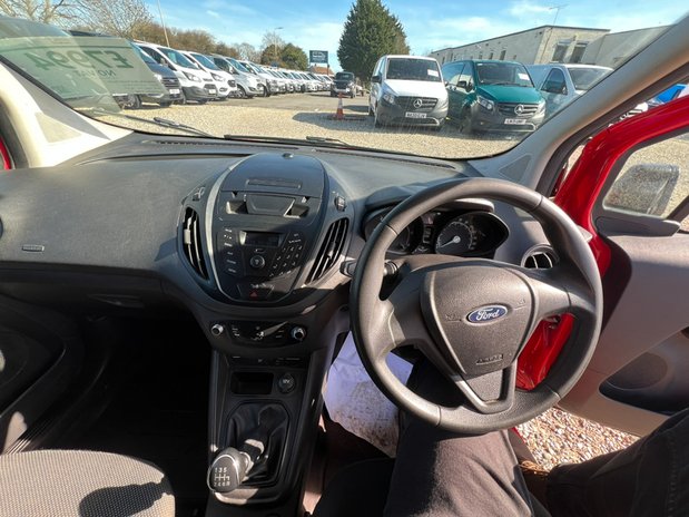 Ford Transit Courier SWB L1H1 Low Roof EURO 6 NO VAT 34