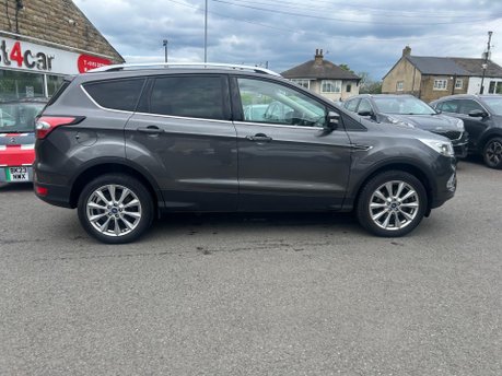 Ford Kuga TITANIUM EDITION 8