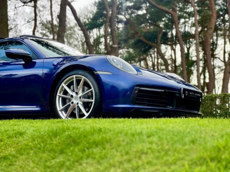 Porsche 911 CARRERA PDK 21