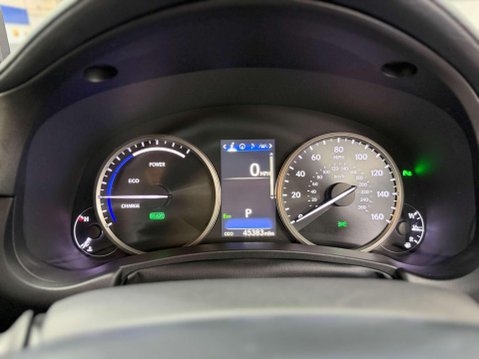 Lexus NX 2.5 300h Luxury SUV 5dr Petrol Hybrid E-CVT 4WD Euro 6 (s/s) (197 ps) 28